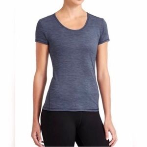 Athleta Chi stripe navy scoop neck  t-shirt